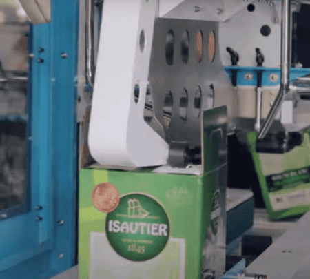 BCN packaging machine for taping boxes close up of box